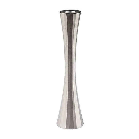 Silberfarbenener Leuchter H 24 cm - WikaKerzen