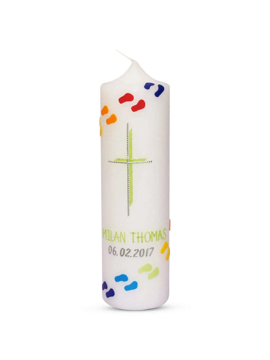 Taufkerze Mädchen Junge Bunte Füße 4 Grün - WikaKerzen